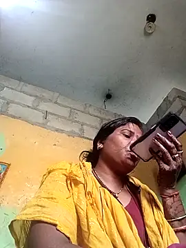 SweetKomal89 online show from 10/29/25, 07:32