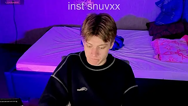 LouieEvans online show from 10/02/25, 01:01