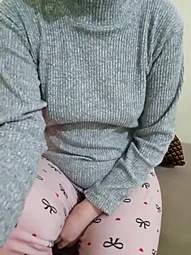 Snapshot of Lamya-dalo3a chatting on 03/21/26, 03:11 Lamya-dalo3a online show from 03/21/26, 03:11