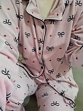 Snapshot of Lamya-dalo3a chatting on 04/05/26, 02:53 Lamya-dalo3a online show from 04/05/26, 02:53