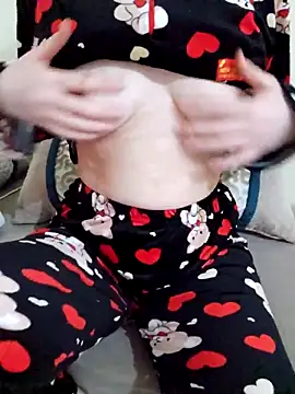 Snapshot of Lamya-dalo3a chatting on 04/13/26, 12:38 Lamya-dalo3a online show from 04/13/26, 12:38