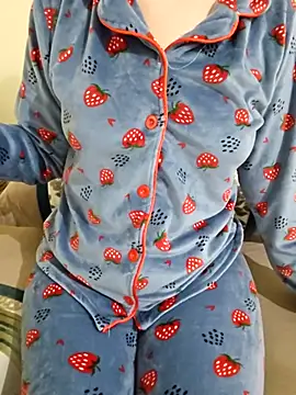 Snapshot of Lamya-dalo3a chatting on 04/22/26, 12:13 Lamya-dalo3a online show from 04/22/26, 12:13