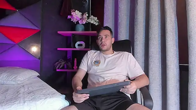 matti de lucaa online show from 09/09/25, 06:40