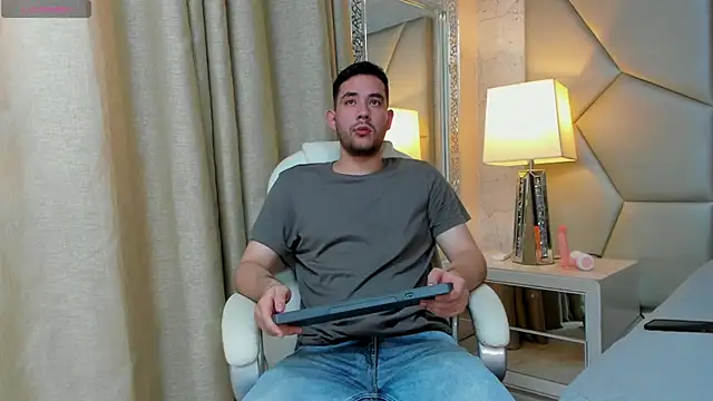 matti de lucaa online show from 09/25/25, 05:38