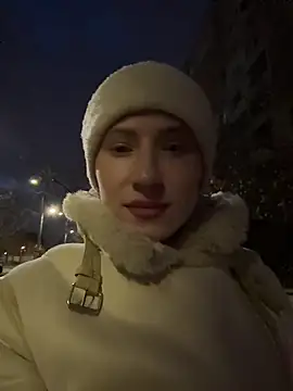 dark summer online show from 11/24/25, 03:01