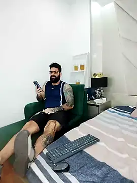 Snapshot of Harald_Smed chatting on 10/04/25, 01:20 Harald Smed online show from 10/04/25, 01:20