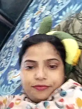 Snapshot of Hot-Pooja25 chatting on 04/22/26, 03:20 Hot-Pooja25 online show from 04/22/26, 03:20