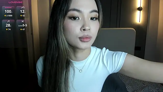Snapshot of Maakimita chatting on 06/02/26, 04:31 Maakimita online show from 06/02/26, 04:31
