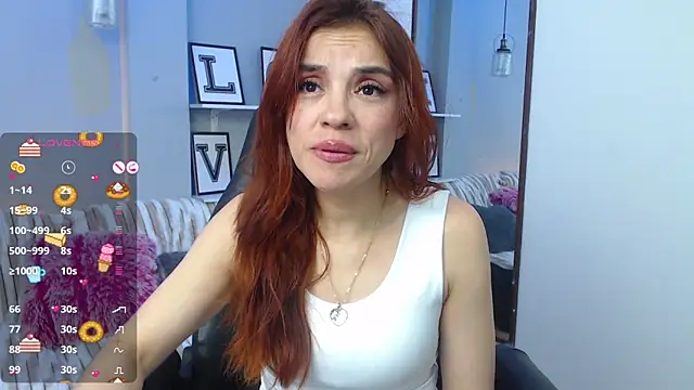 KendallWood  online show from 04/11/26, 10:58