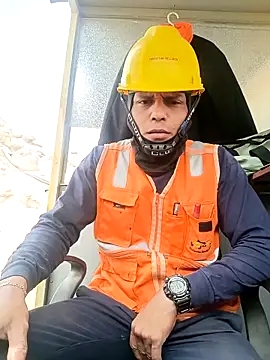 PotroDotado23659 online show from 10/15/25, 02:28