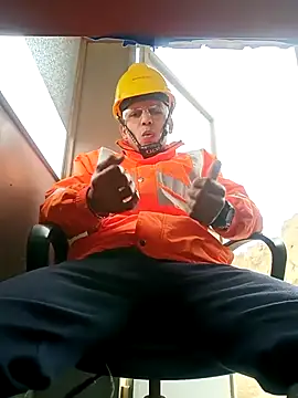 PotroDotado23659 online show from 10/17/25, 01:14