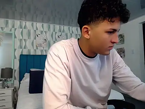 Axel savage online show from 10/08/25, 12:14