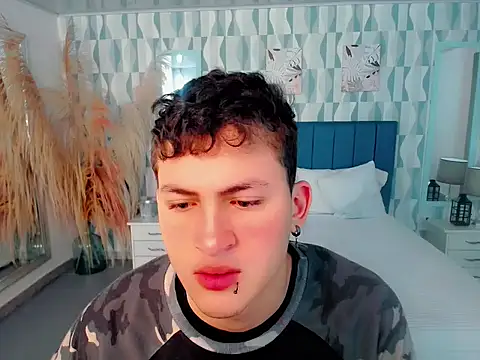 Axel savage online show from 11/24/25, 11:54