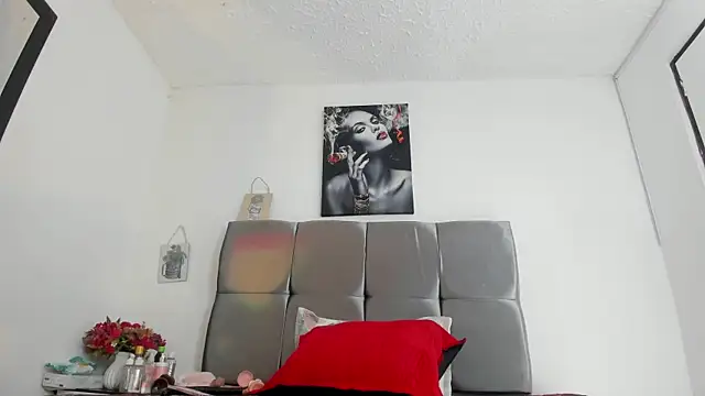 Karol wish online show from 07/10/26, 04:06