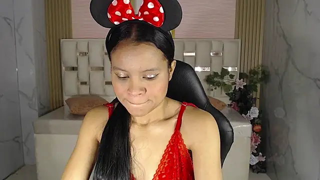 catalina5 s online show from 10/19/25, 01:45