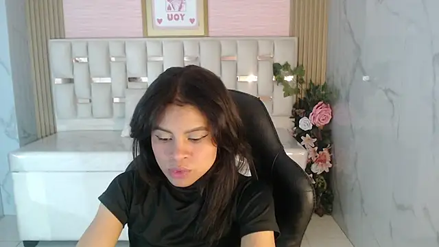 catalina5 s online show from 03/18/26, 03:31