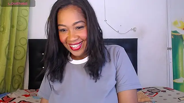 Snapshot of Gracce-Smith chatting on 10/08/25, 08:17 Gracce-Smith online show from 10/08/25, 08:17