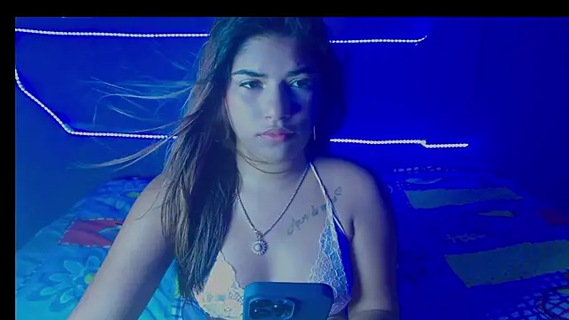 carito-08 online show from 10/18/25, 05:57