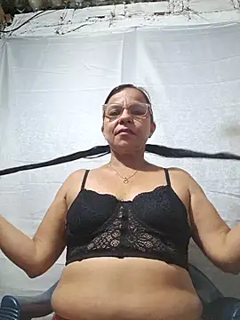 Lucerito-Hot online show from 04/08/26, 01:11