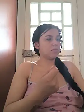 Snapshot of Daniela-rosee chatting on 05/16/26, 03:00 Daniela-rosee online show from 05/16/26, 03:00