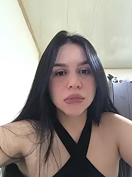 Snapshot of Daniela-rosee chatting on 05/23/26, 10:58 Daniela-rosee online show from 05/23/26, 10:58