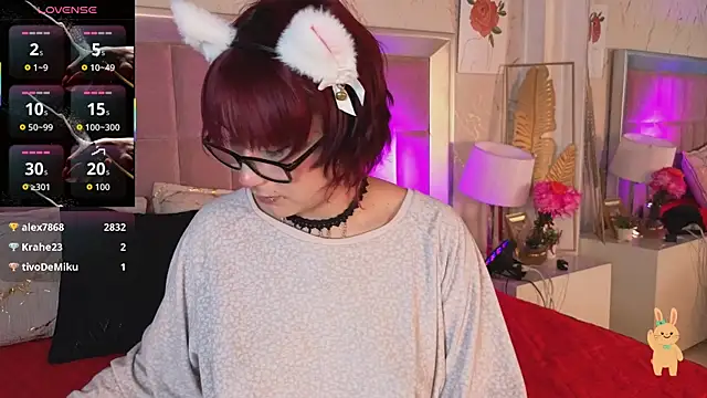 Snapshot of RobinBennett chatting on 03/15/26, 02:12 RobinBennett online show from 03/15/26, 02:12