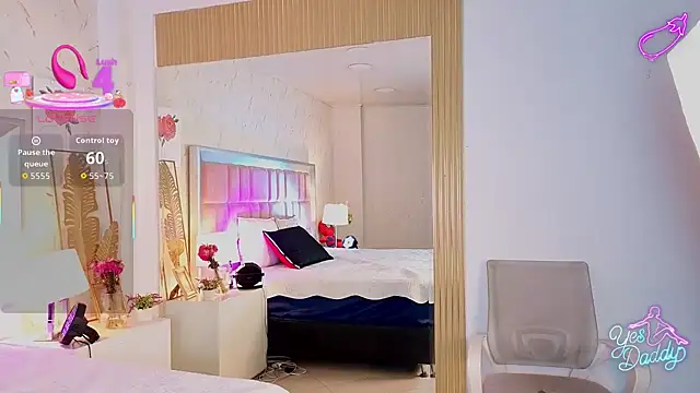 Snapshot of RobinBennett chatting on 04/08/26, 01:22 RobinBennett online show from 04/08/26, 01:22