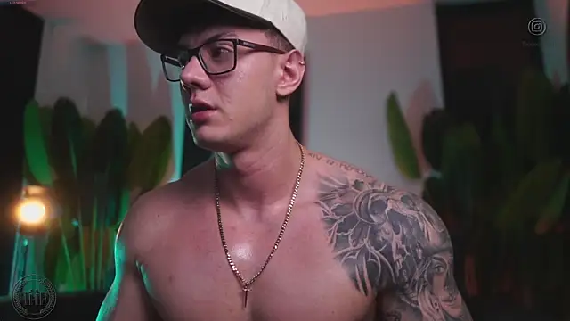 Thomas Falcon online show from 11/13/25, 02:43