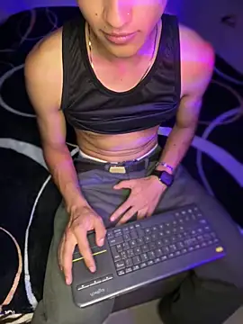 Snapshot of Boyxcock7 chatting on 03/25/26, 01:55 Boyxcock7 online show from 03/25/26, 01:55