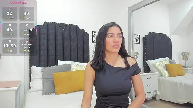 Skylerwhite02 online show from 12/02/25, 07:53