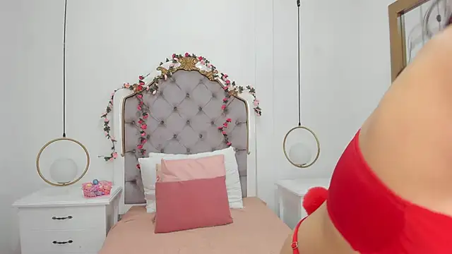 Skylerwhite02 online show from 03/29/26, 03:39