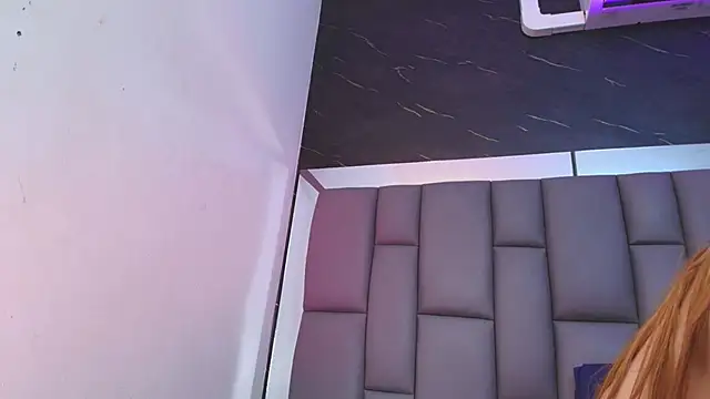 kissme luna online show from 11/25/25, 07:03