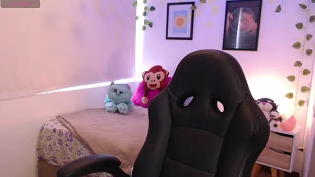 MarilynWhite  online show from 09/27/25, 04:45