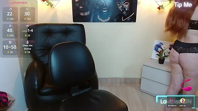 Bom BomXX online show from 11/30/25, 03:43