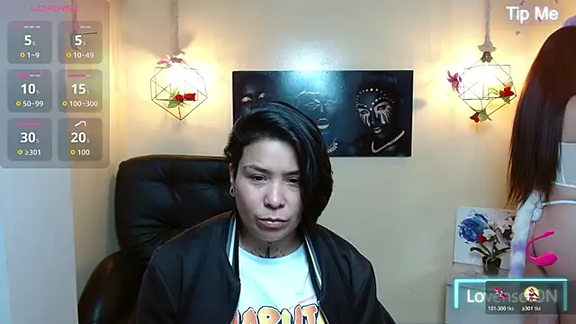 Bom BomXX online show from 12/14/25, 03:23