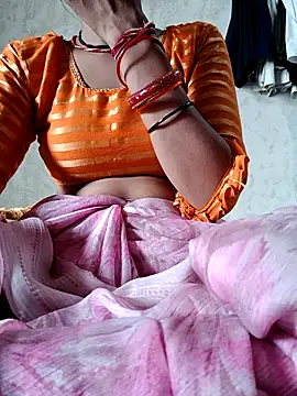 Snapshot of Aasha_devi05 chatting on 09/11/25, 08:14 Aasha devi05 online show from 09/11/25, 08:14