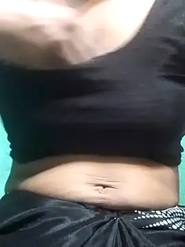 Snapshot of Aasha_devi05 chatting on 10/07/25, 08:22 Aasha devi05 online show from 10/07/25, 08:22