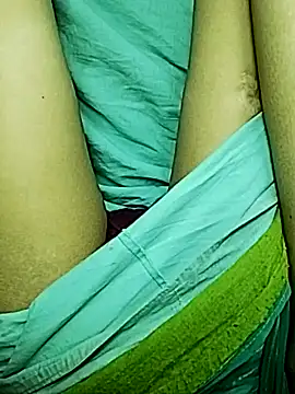 Snapshot of Aasha_devi05 chatting on 05/21/26, 06:04 Aasha devi05 online show from 05/21/26, 06:04