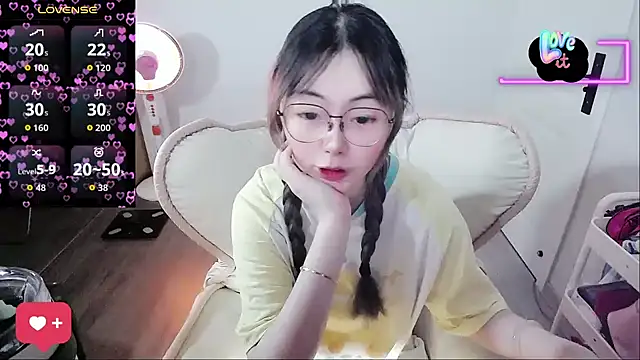 Snapshot of baby-yaya20 chatting on 03/16/26, 12:09 baby-yaya20 online show from 03/16/26, 12:09