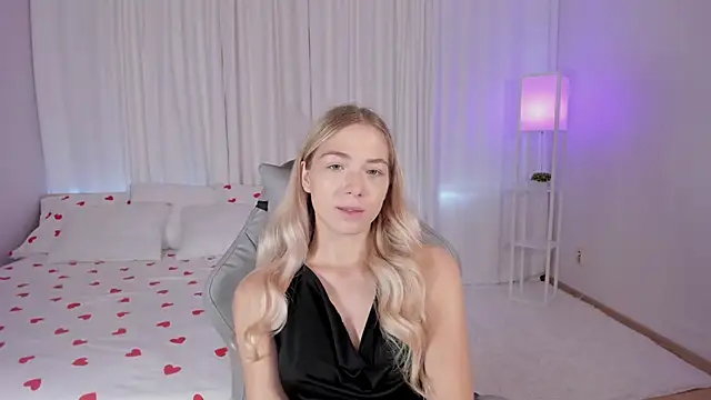 Susan Mimi online show from 09/18/25, 02:35