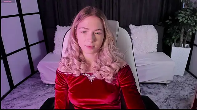 Susan Mimi online show from 10/27/25, 03:21