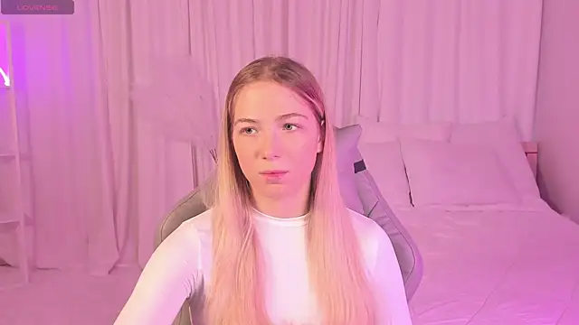 Susan Mimi online show from 12/02/25, 04:29