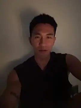 Snapshot of gooodboiii chatting on 03/13/26, 02:45 gooodboiii online show from 03/13/26, 02:45