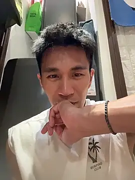 Snapshot of gooodboiii chatting on 03/24/26, 03:17 gooodboiii online show from 03/24/26, 03:17