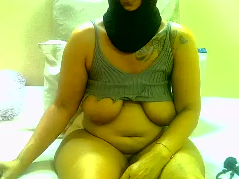 Sweetcandyxxxx30 online show from 10/13/25, 06:35