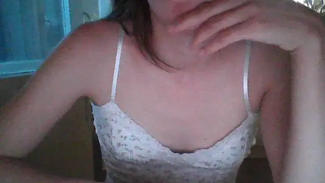 Snapshot of Avoriaa chatting on 07/02/26, 07:31 Avoriaa online show from 07/02/26, 07:31