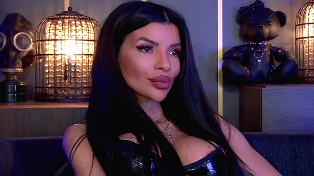 Snapshot of EleniaDevons chatting on 04/01/26, 01:41 EleniaDevons online show from 04/01/26, 01:41
