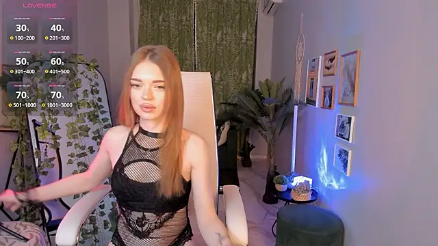 Snapshot of FlexyFox chatting on 03/25/26, 09:26 FlexyFox online show from 03/25/26, 09:26