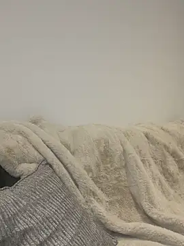 SexySaraxxoo online show from 12/23/25, 10:46