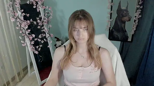 NeyliDream online show from 12/21/25, 01:18